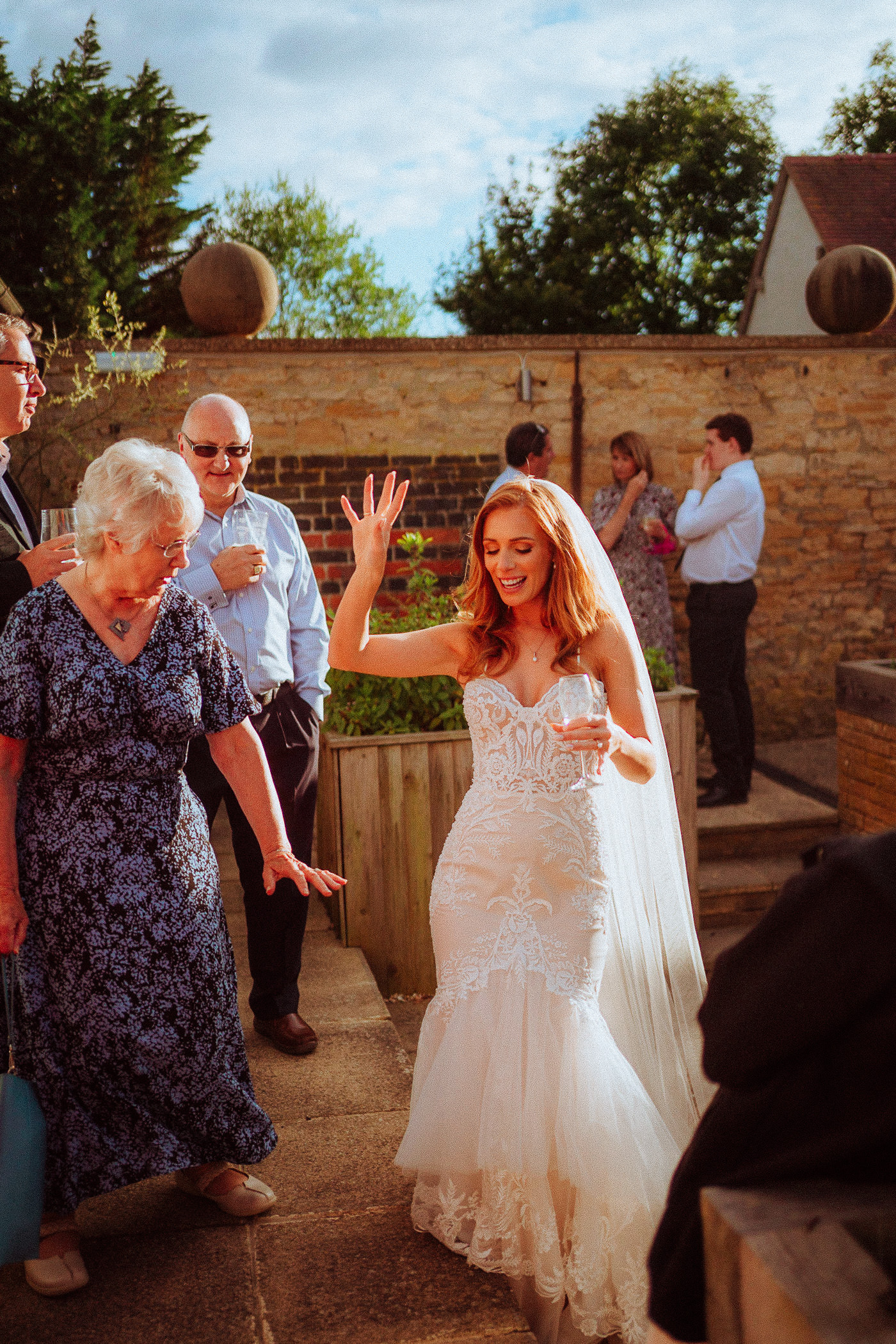 LAPSTONE BARN WEDDING PHOTOGRAPHY 069 LAPSTONE BARN WEDDING PHOTOGRAPHY 069